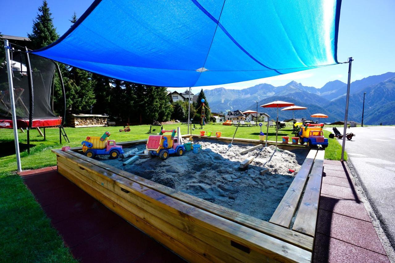 Apart-Hotel Alpinsonnenresidenz Fiss Zewnętrze zdjęcie